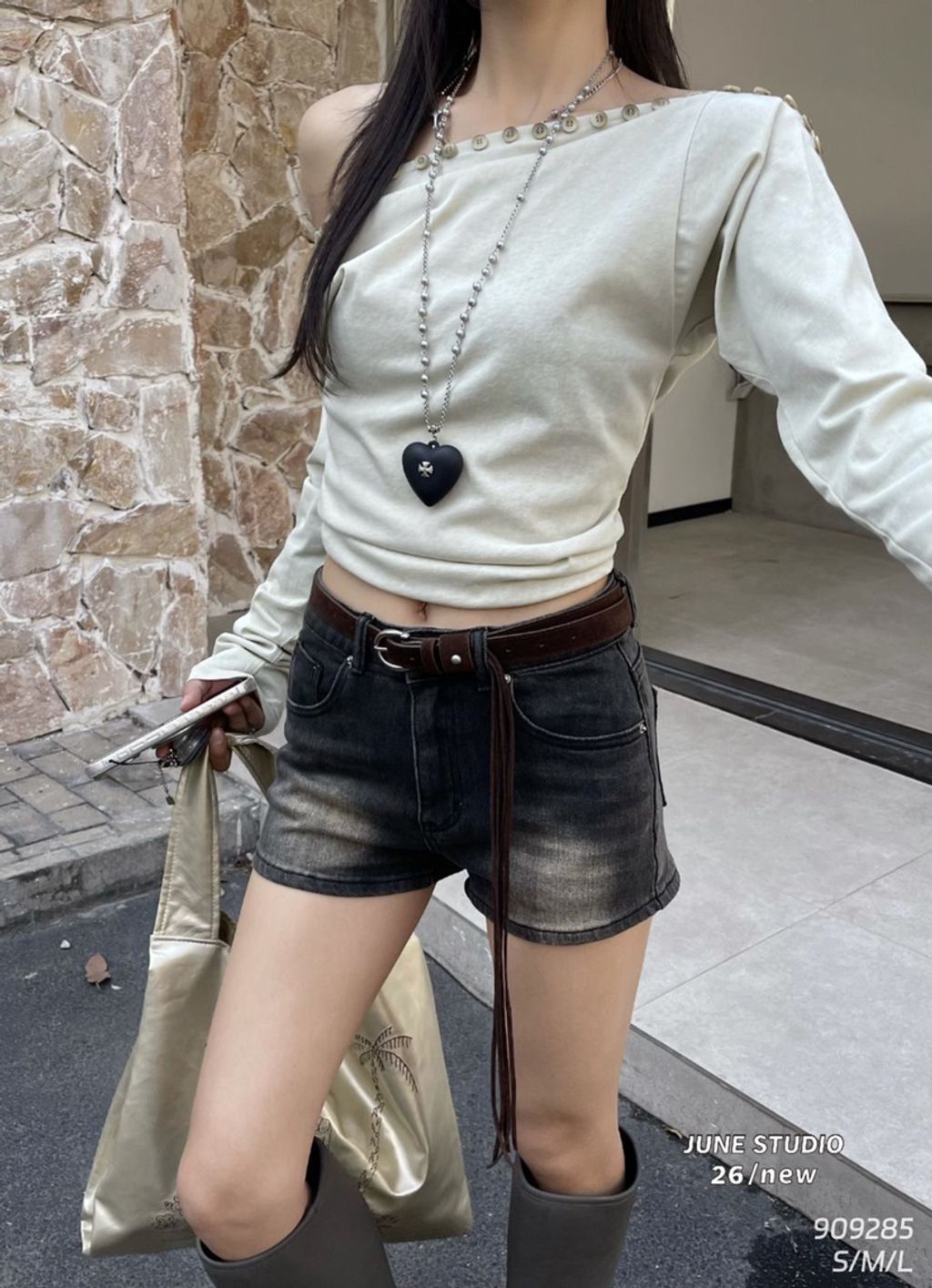 b1a17b03672892cc86d0055eb5d7957a