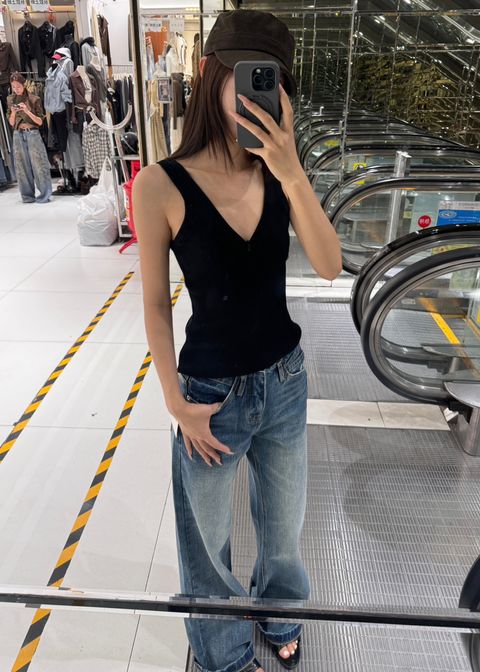 0a025316c6e2549f9a880ab3cc79d543