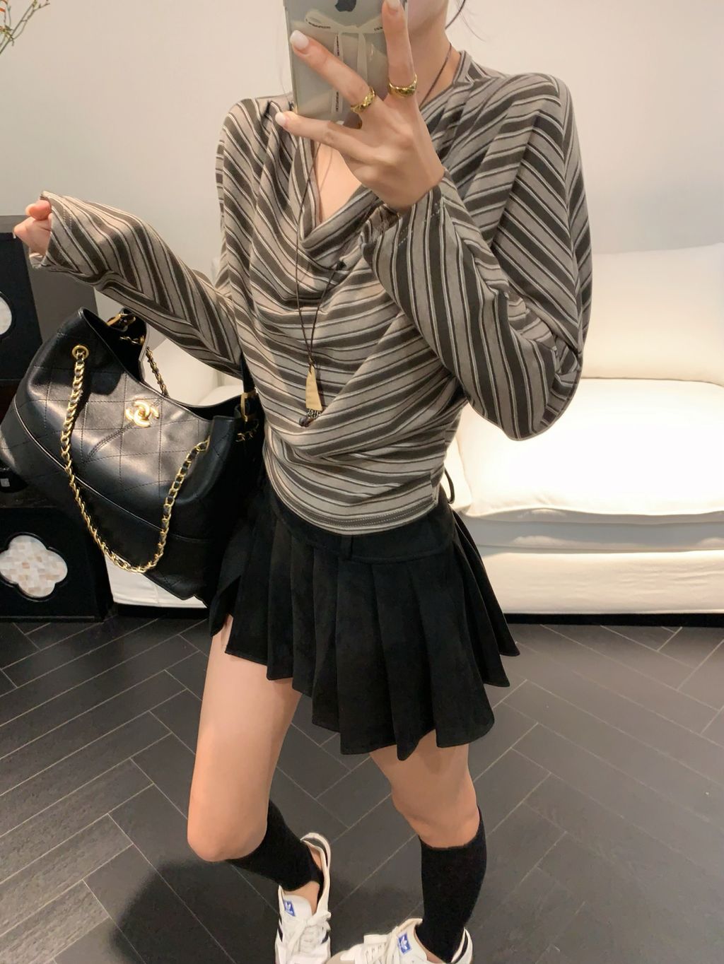 5c196c55648b710a527f558bec7a8b32