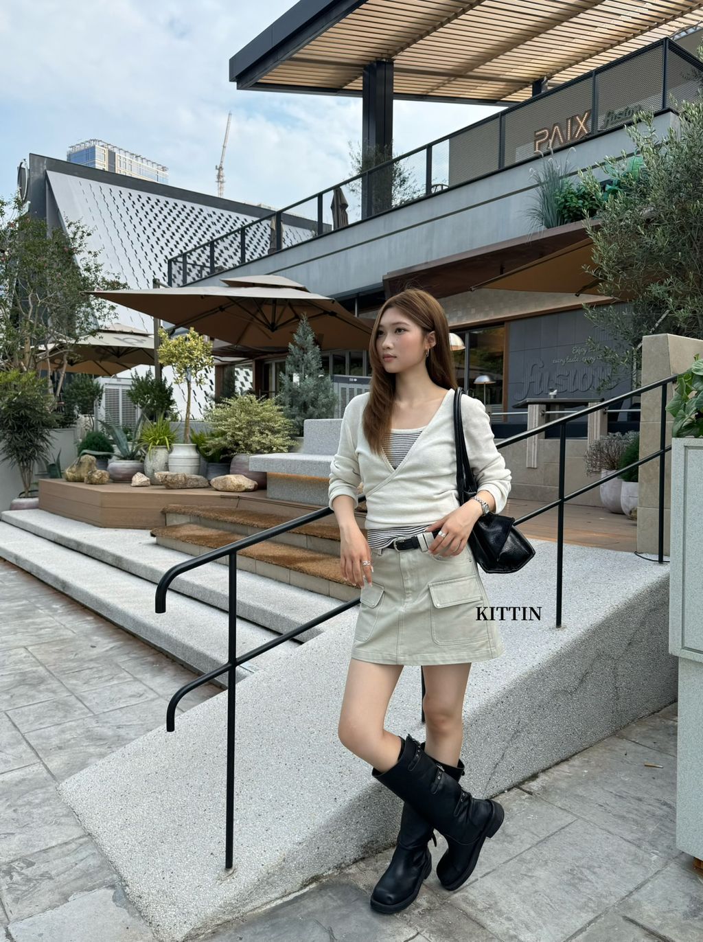 d41688fec1bb4edda9f1aef24ee60901