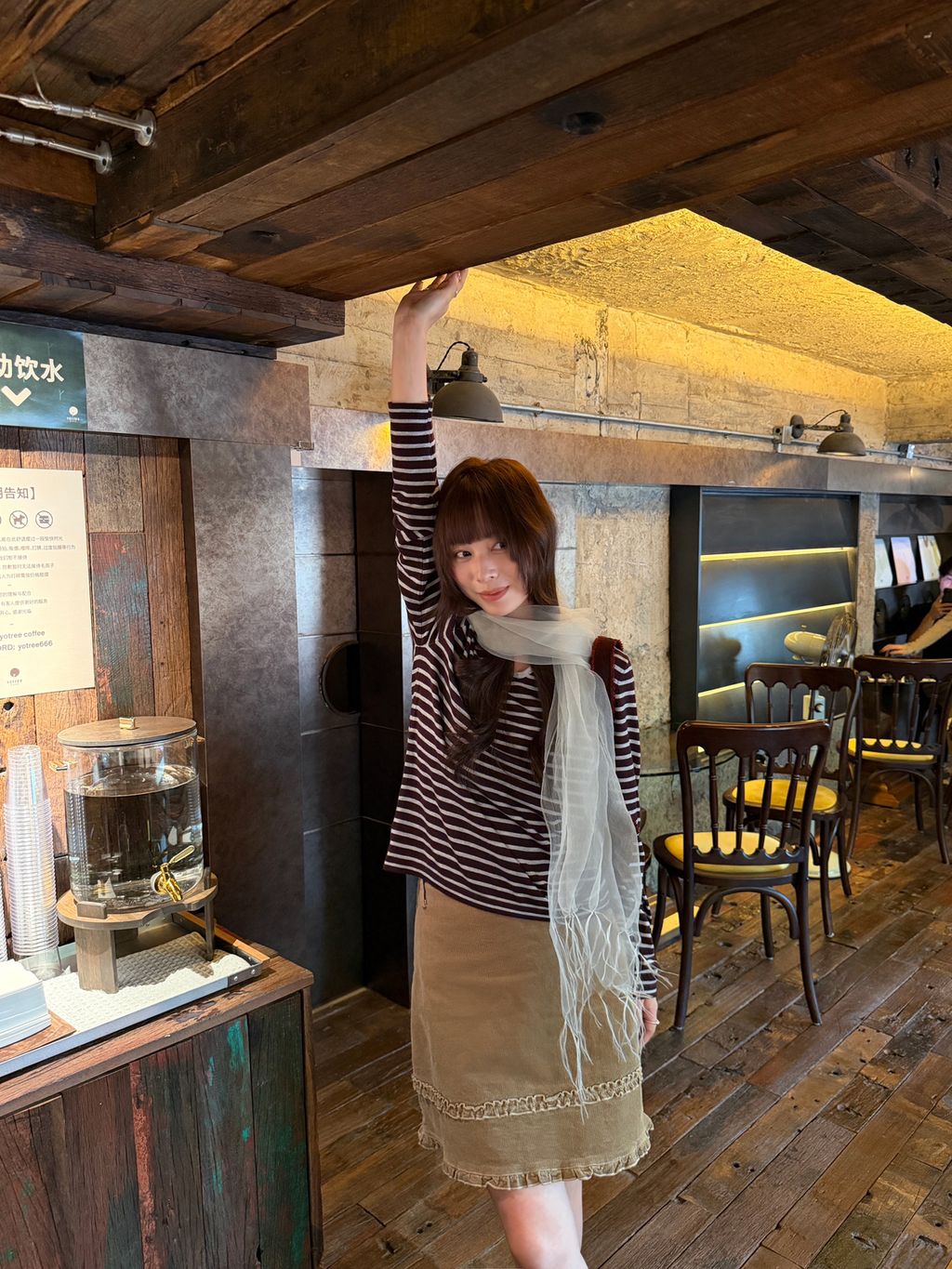 5ee4574f8eb8053d2a26c1c83dcf965a