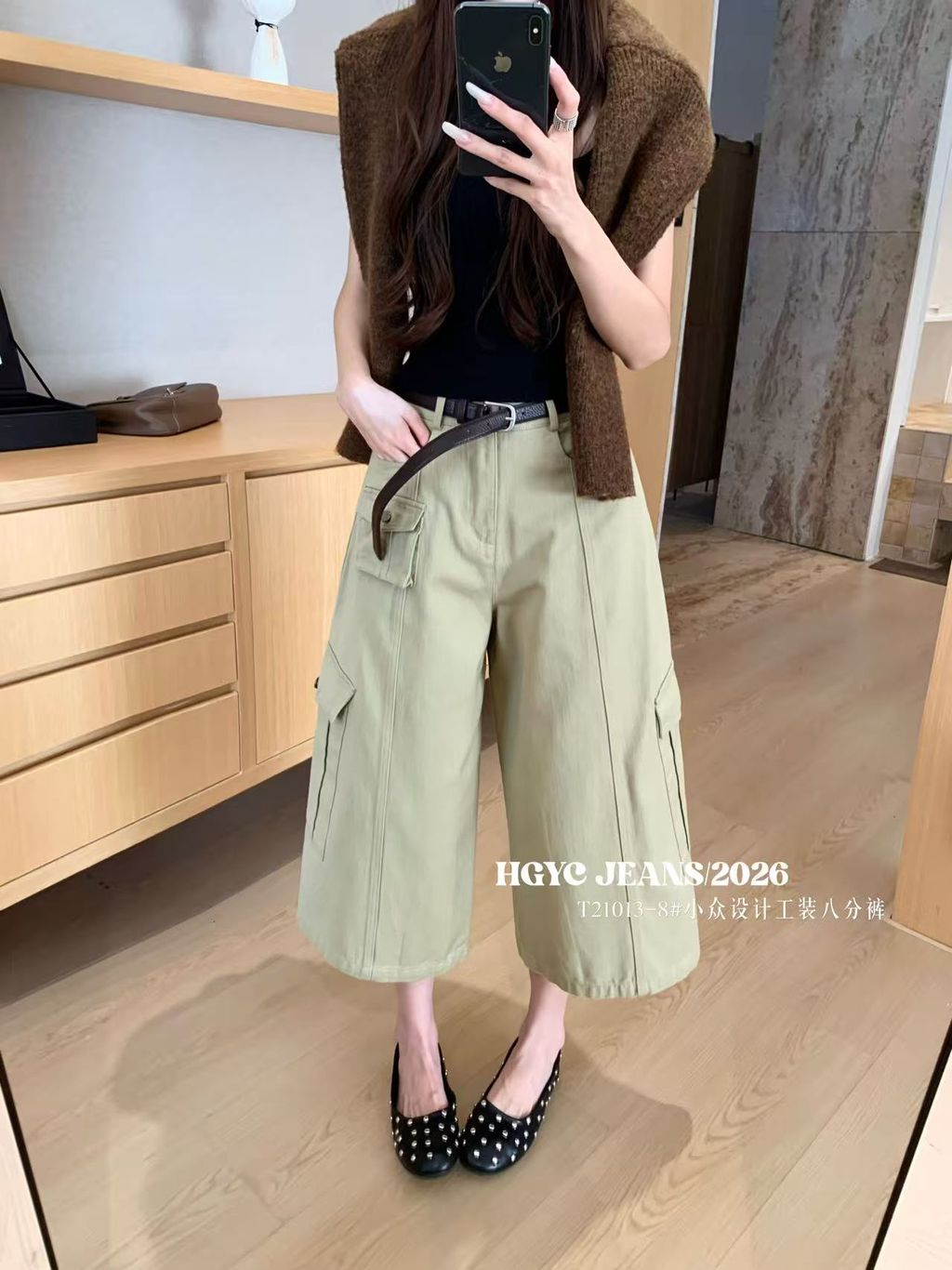 b9cfa418702dcba32c17a9b963816734