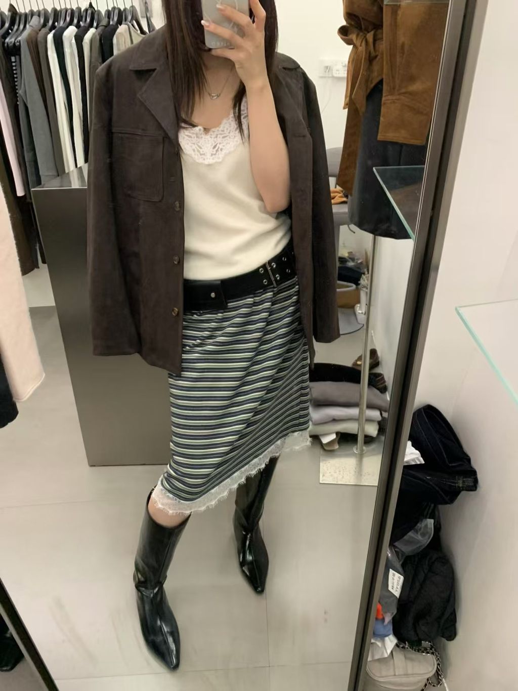 85bc535380f6a819b9a124d2571b72e2