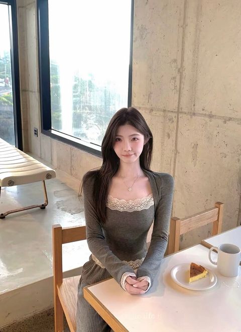 06b6408f53d245f62299ab9ffa9dae88