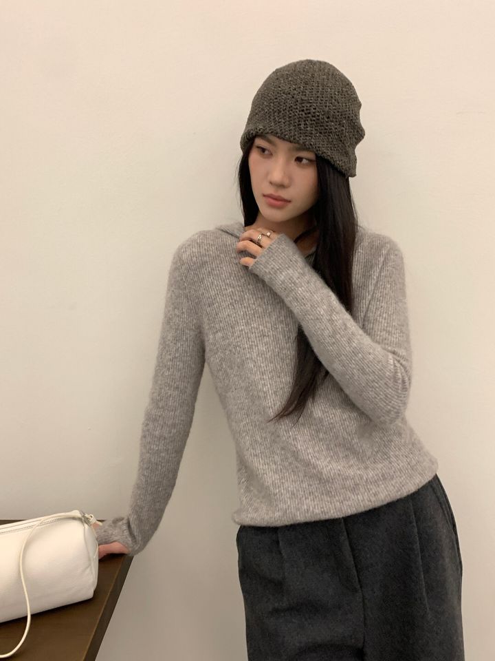 9bbf0abb3a5062757846fed3376a3595