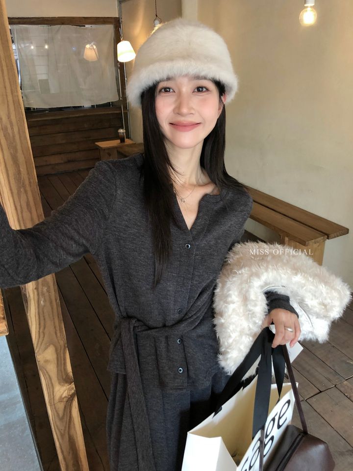 7d3f7596fad3ca40a6a9662d673e2690