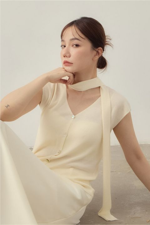 T082705-11
