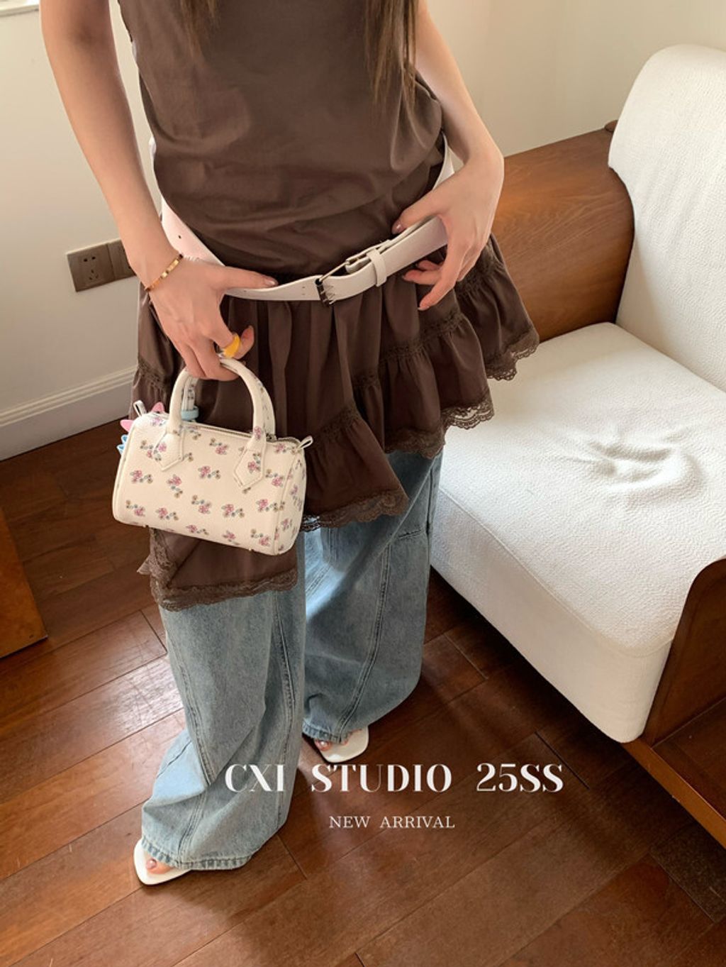 b203d15189fb5bee9242e975dd5cc035