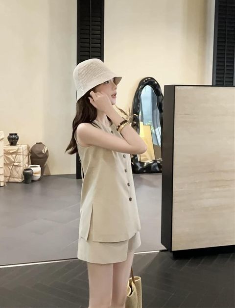 5ft9zm