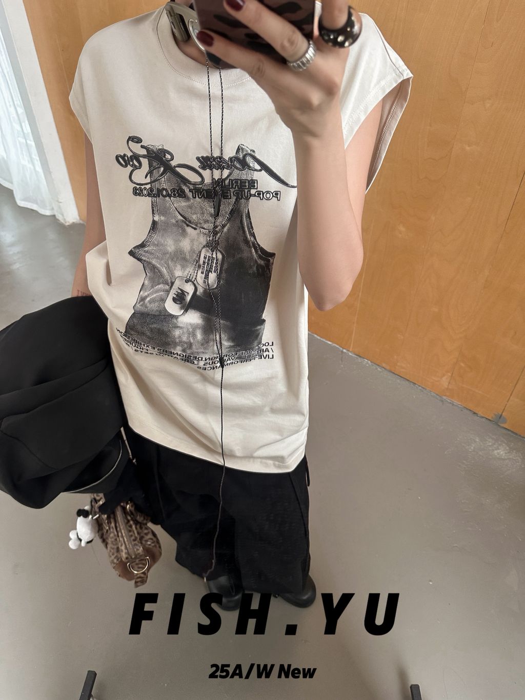 52bf903fa700bffda6cbec8ff753b45a