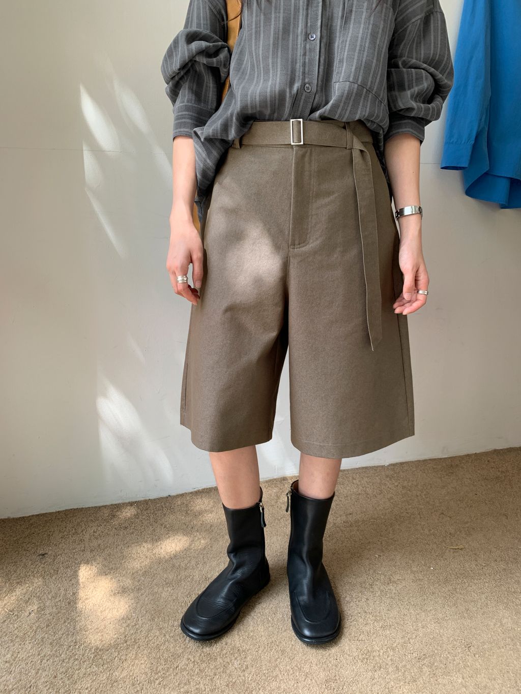 48de092c21550812b3fb7ec7351eec56