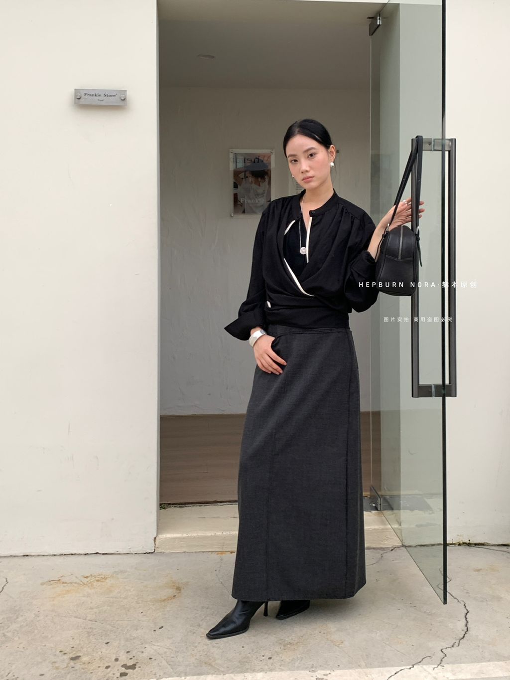 56eb660f686eed63cd5e4541bb5f6903