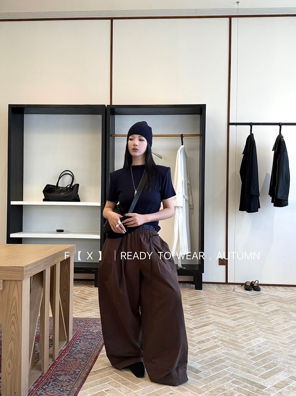 5b594f057d66f8f71e2ee7d17fff92a4