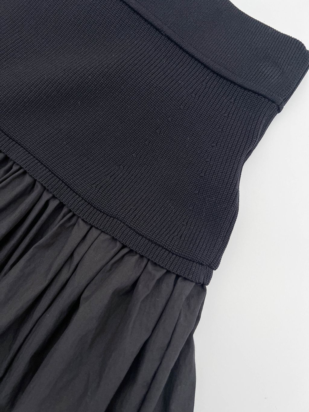 56a9ea83825f46d09b122abb6cfbfee2