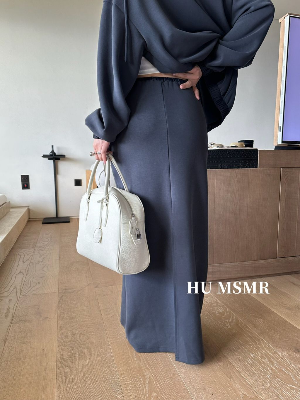 eea30c195f04f3802c1fd7c1c8ad1f4d