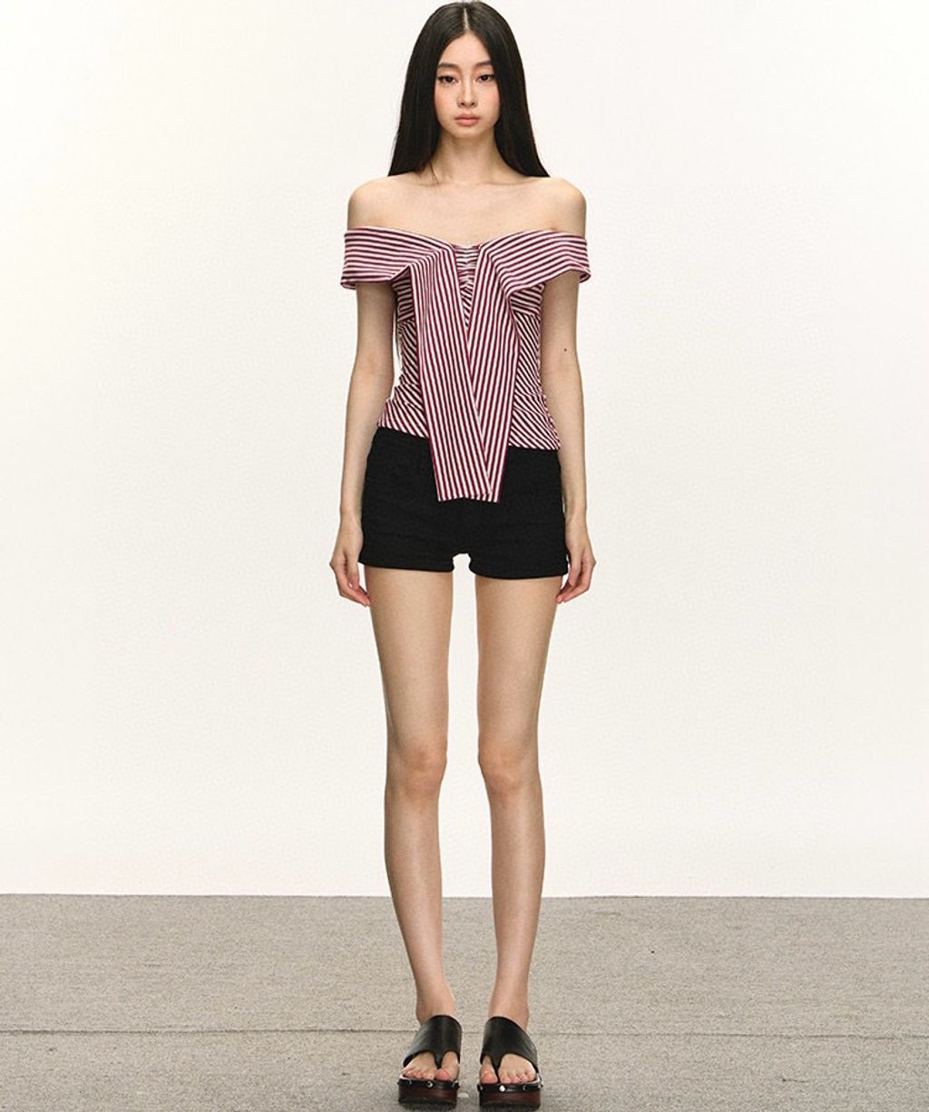 9a5f5ef75cfb1ab7a8014caf30538be3