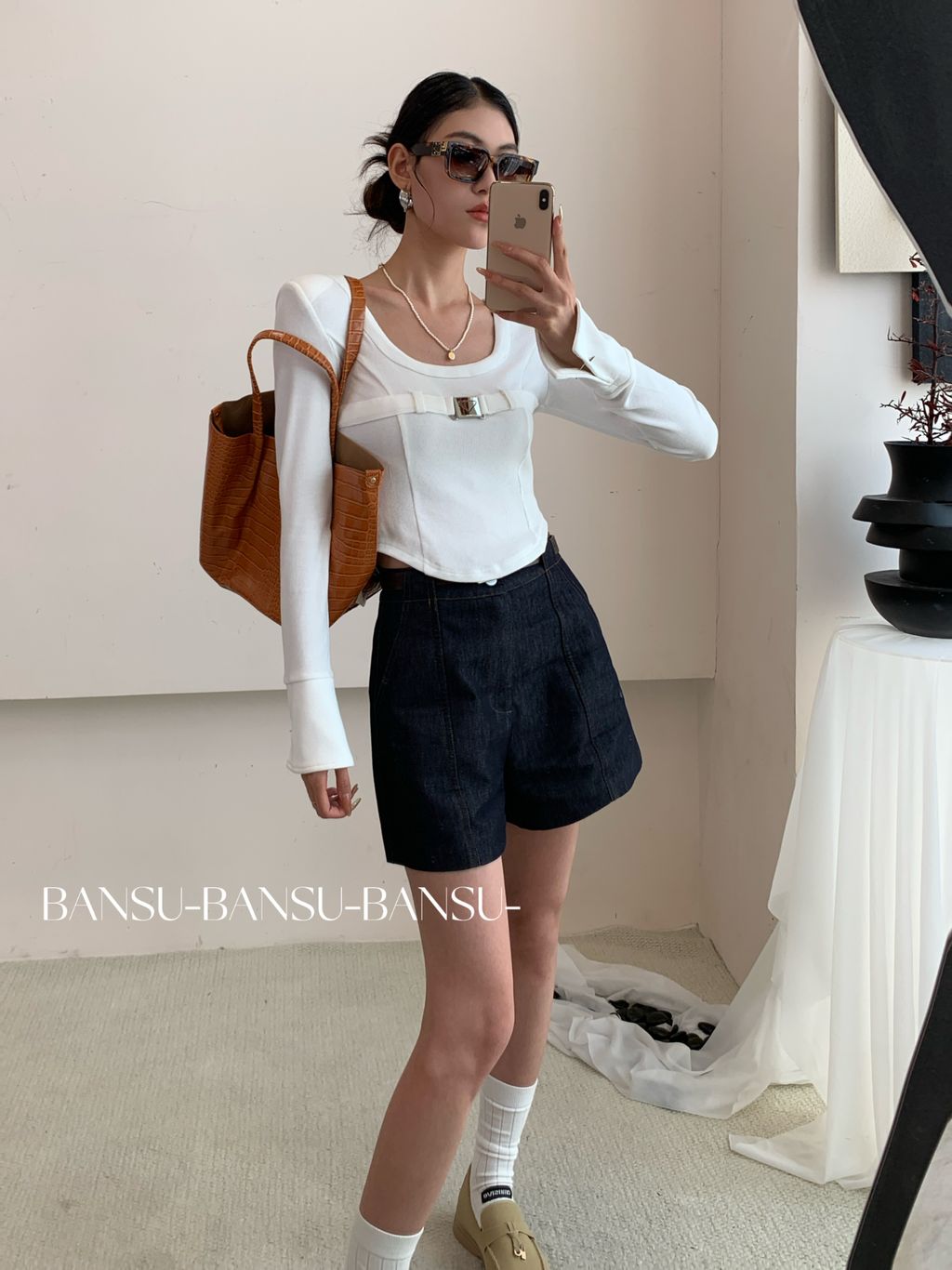 6c5cc2c8701c29b032f36d3e0f248bb1