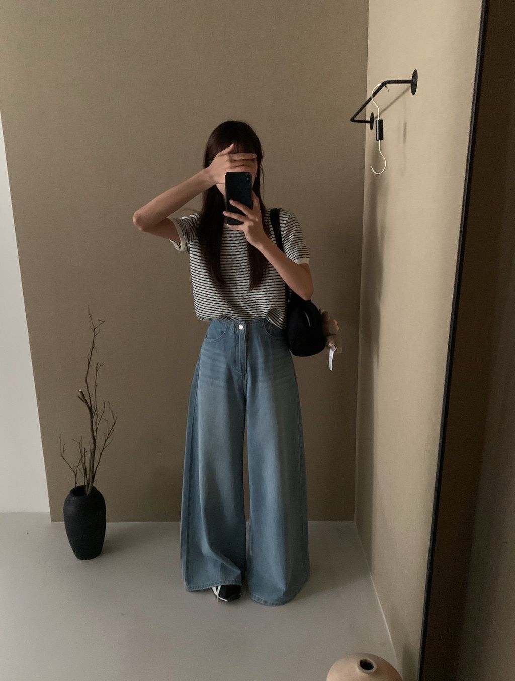 b12148088497a4ea53dfbed6c776c3db