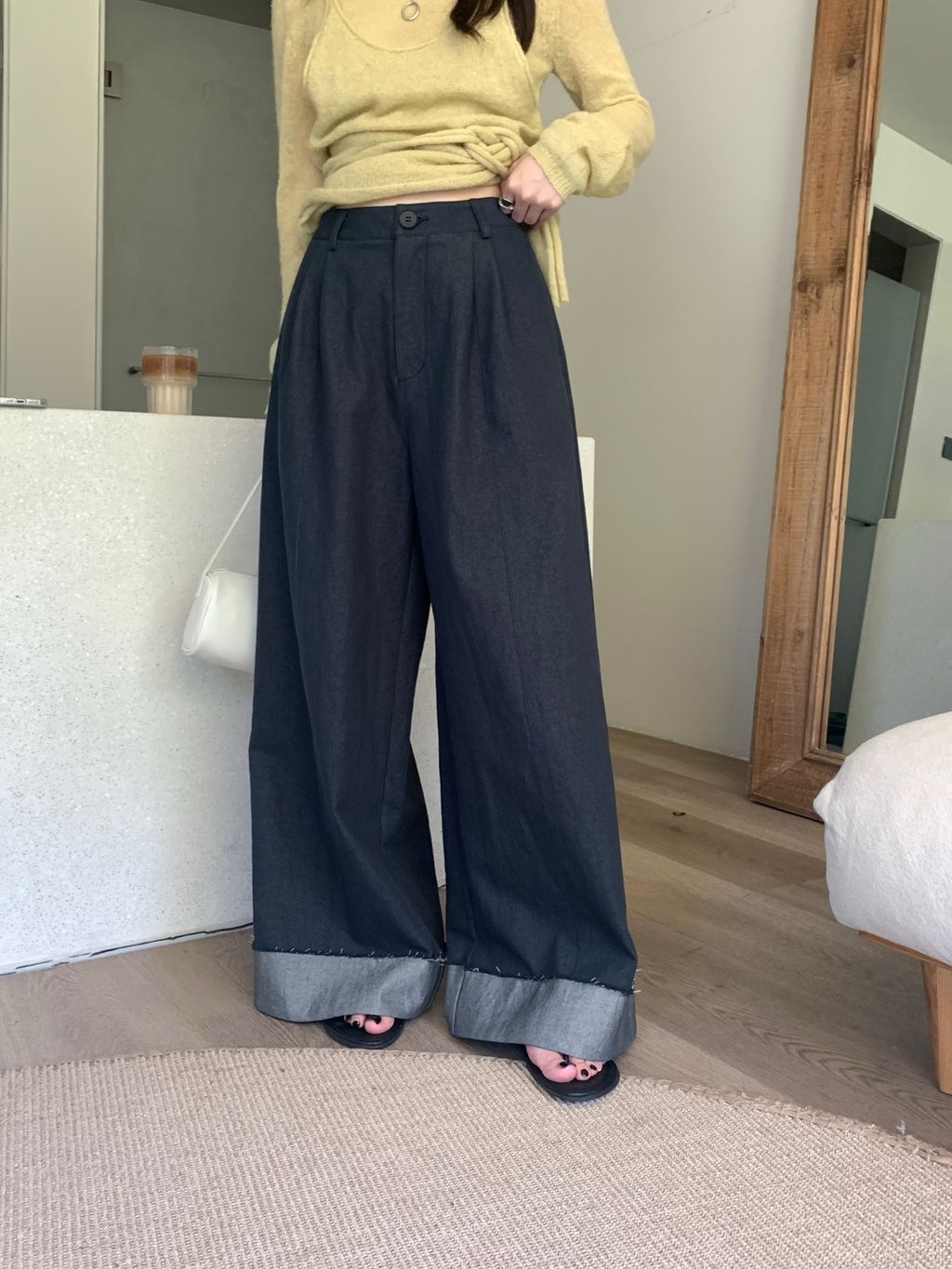 588ad293a7584922ef02649ffab81a8b