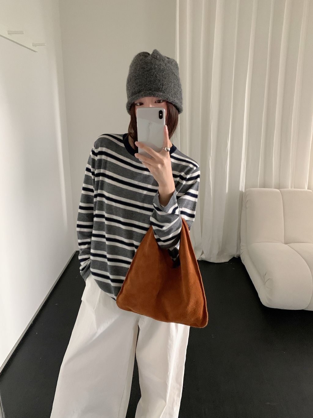 9728a37ea556f99049f3f0e582e2e7d5