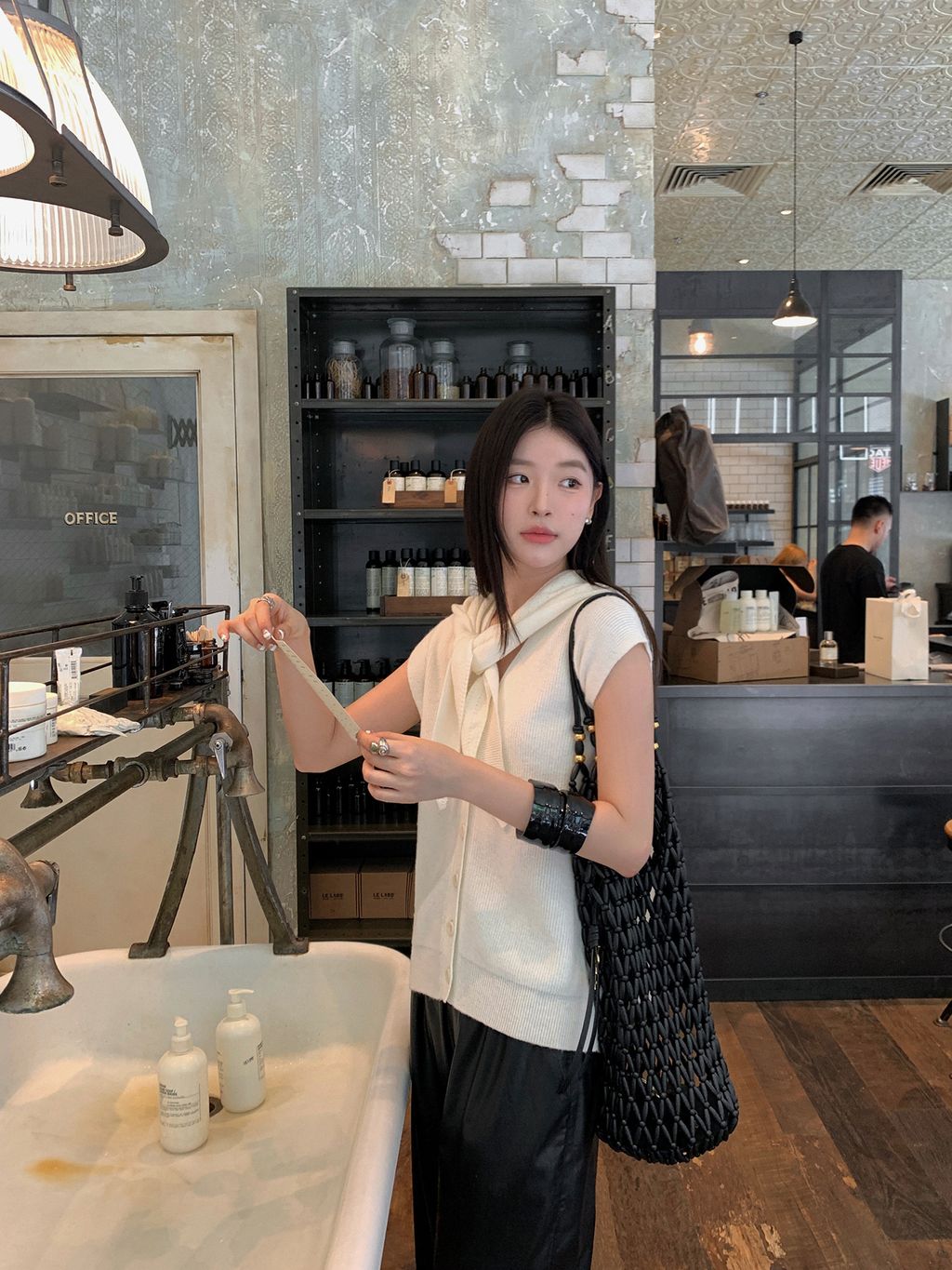 b8bfd30b4c3869ac550c58fbde2ad211