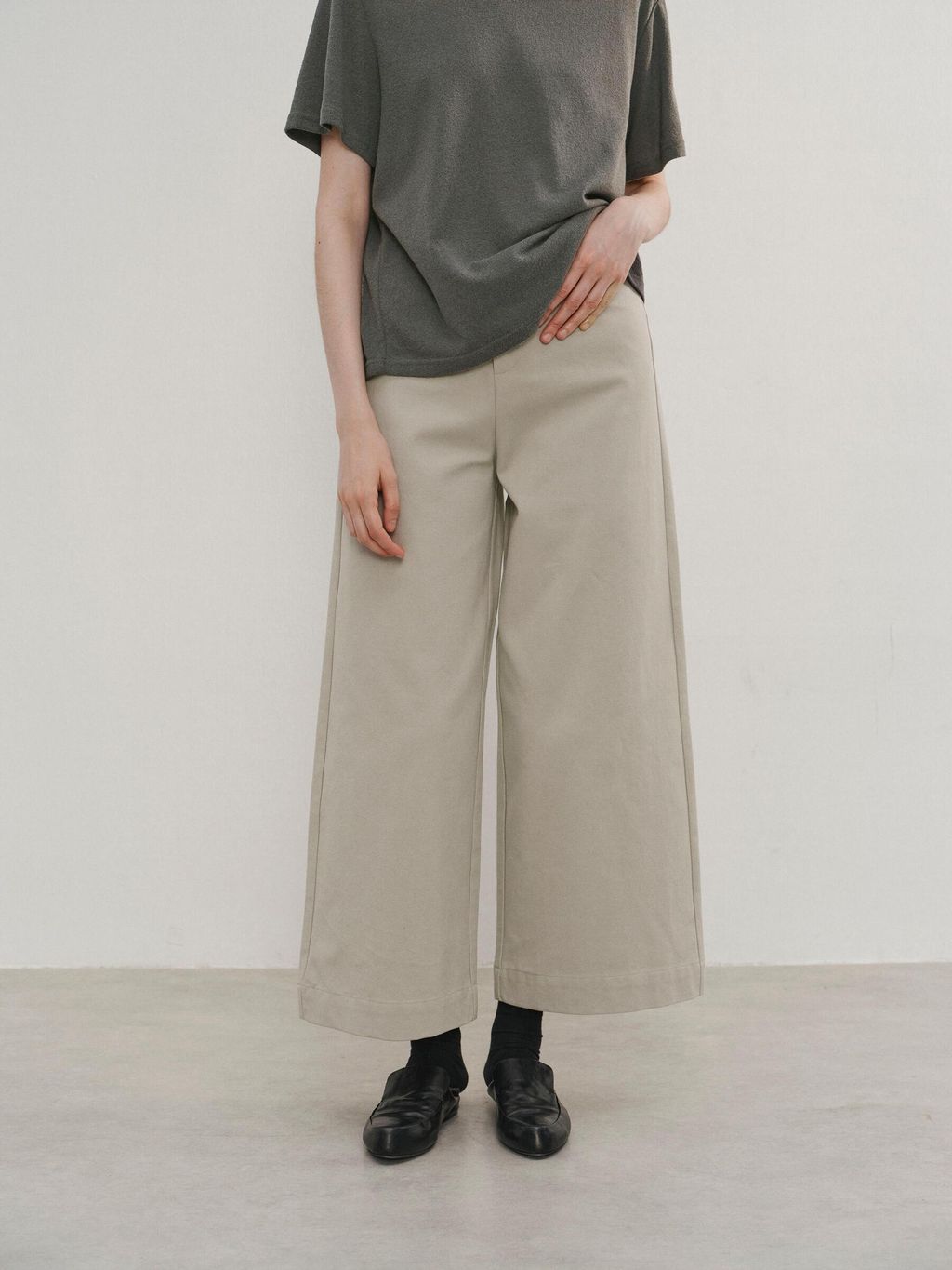 5c91ad9190230663a3e8e334d3cef18e