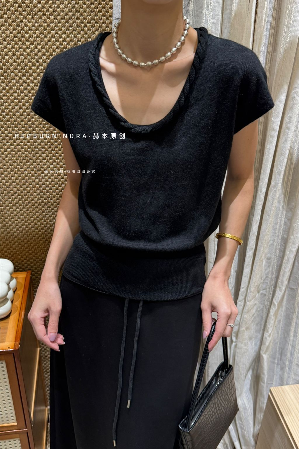 ca1dd1fbadee944a4b43bebe0ac34660