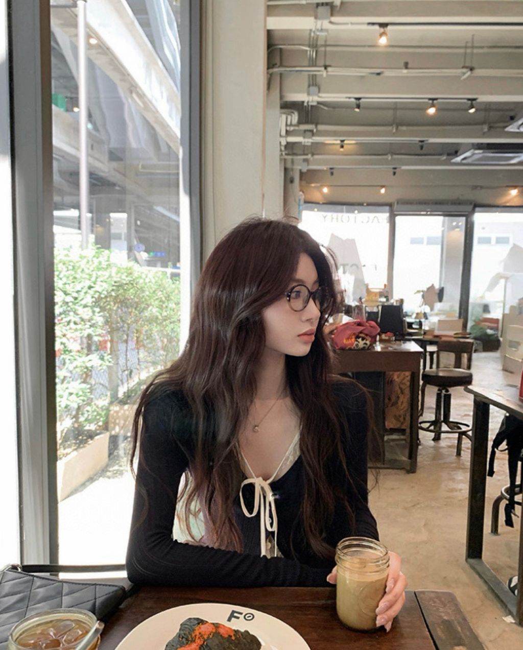 51a6abfc281735b9847f80a31e37055f