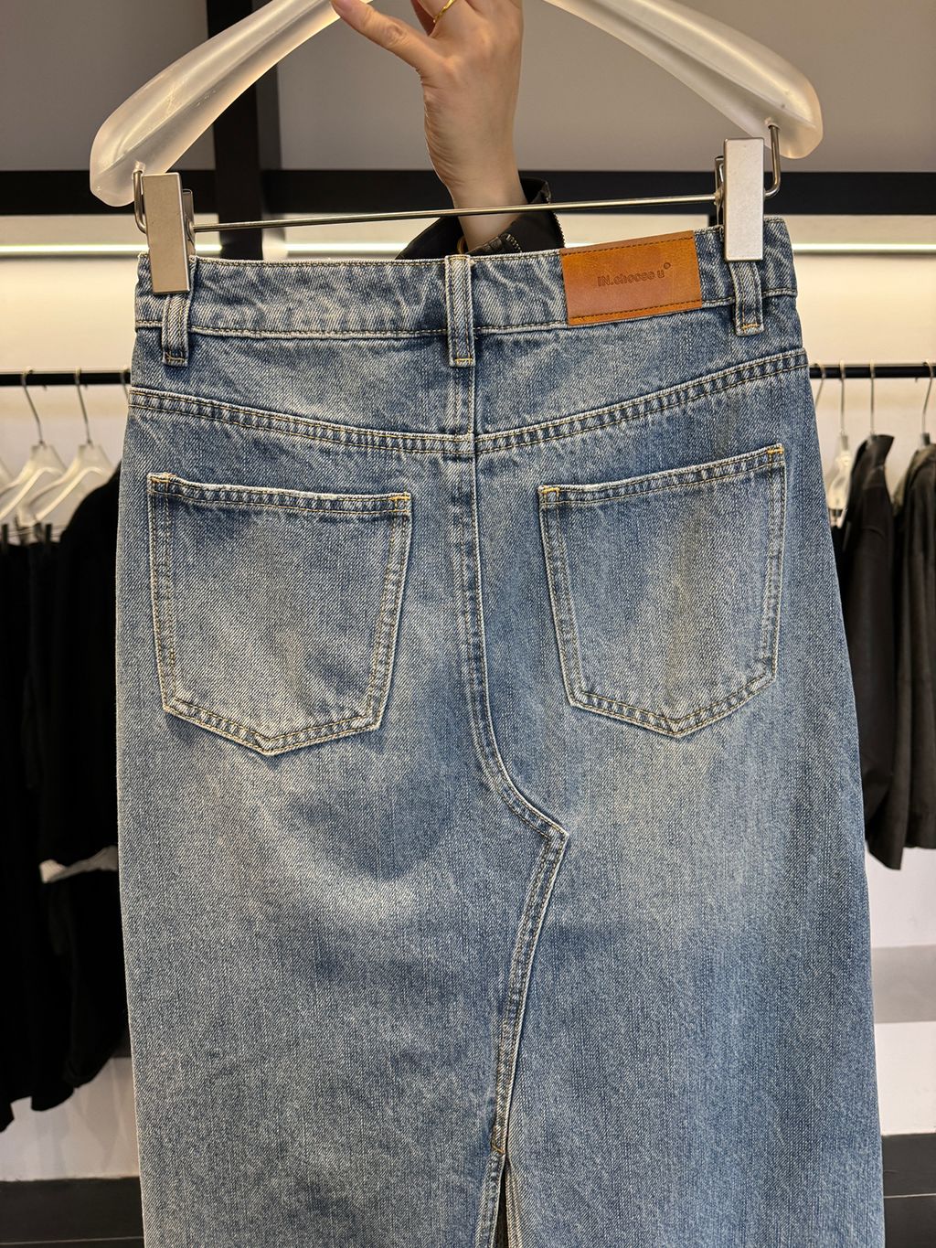 b680edb15de1d9eaa97397e98f055ba8