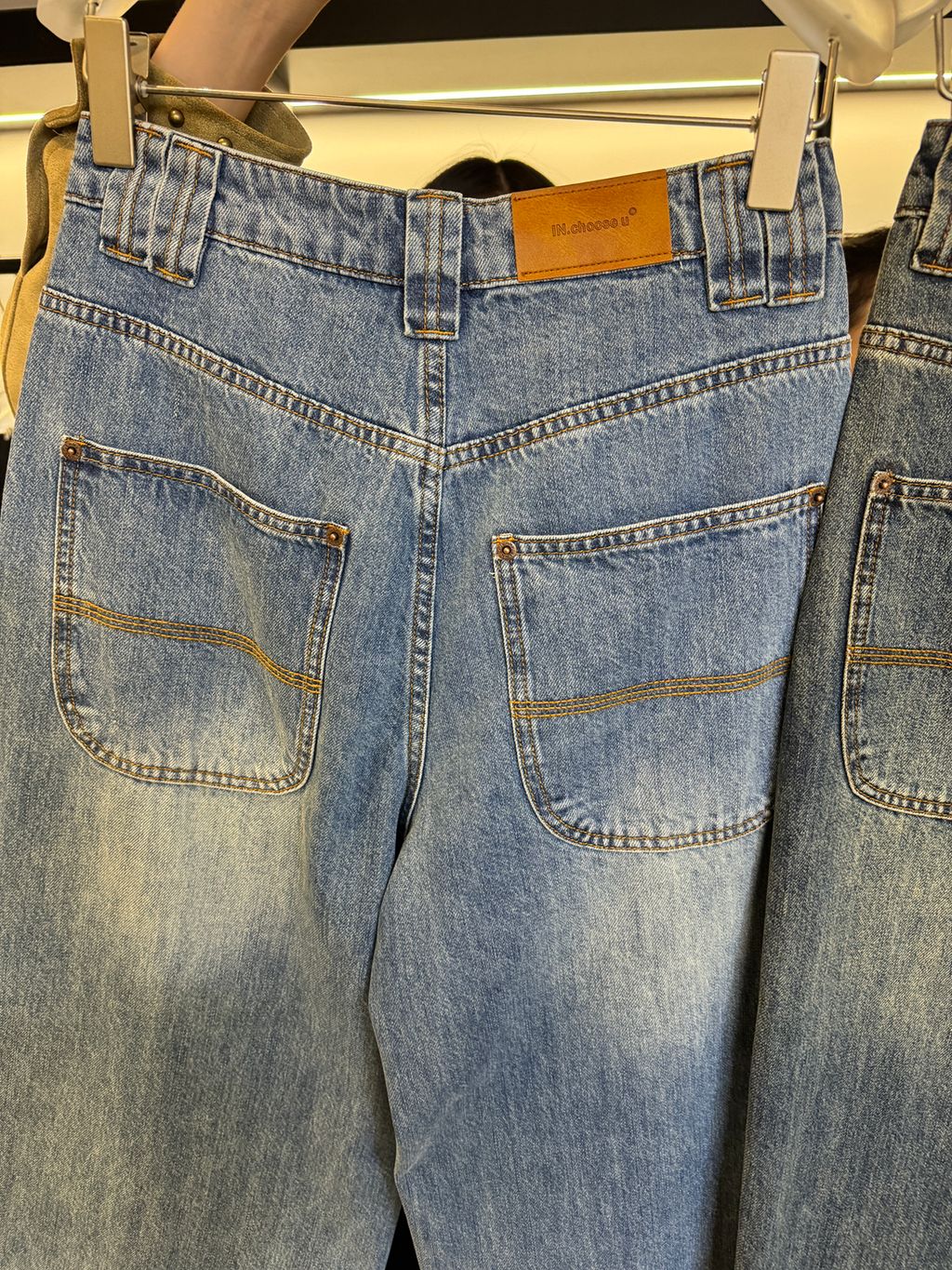 51bfb97b4dcf71cd6ff88ae9c49e6d09