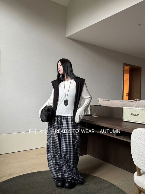 e663eb583f09905acda1fb280aa82db0