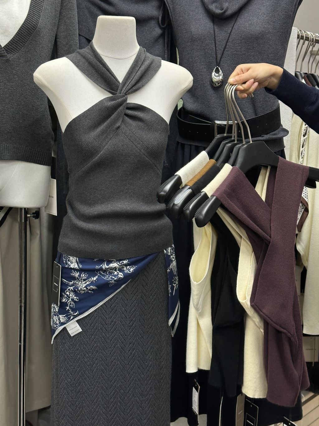 8a9ed0d3513dbd5656e940c53f6faf9b