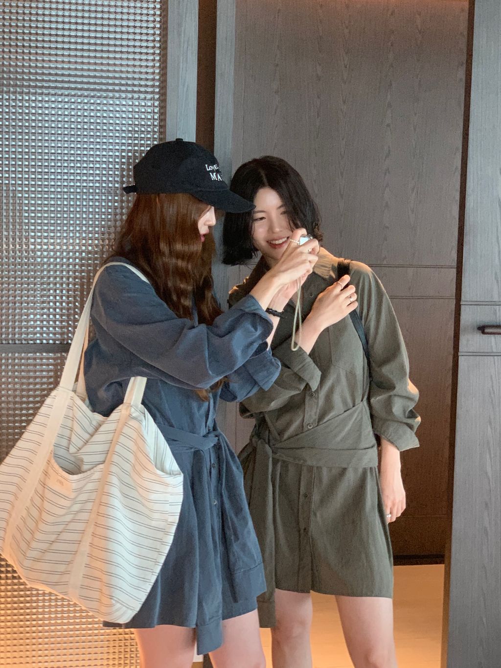 7b7734940e933dc02e57c3c1e77e400c