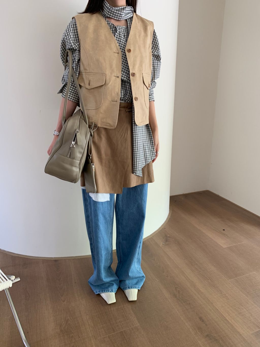 9b96ec68e84b553c5b6caf0de8d19c5b