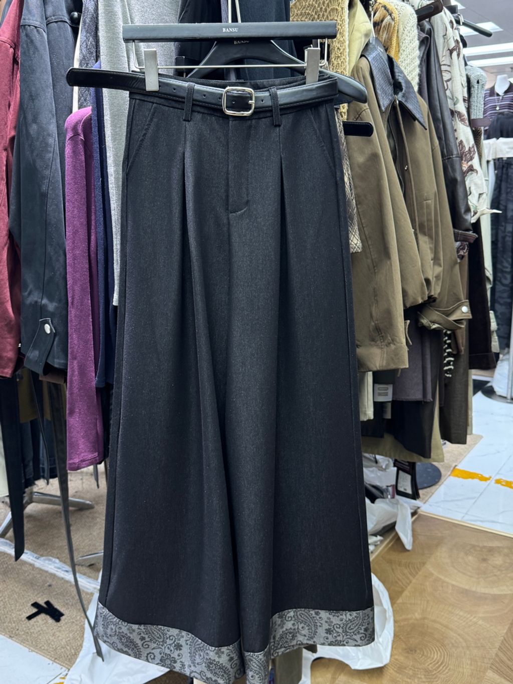 ef5e5e02caabab03f7ec064567088061