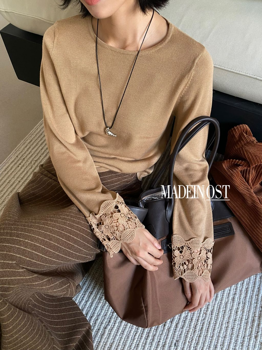 23b93d385bc46728a7b0c85688693ba5