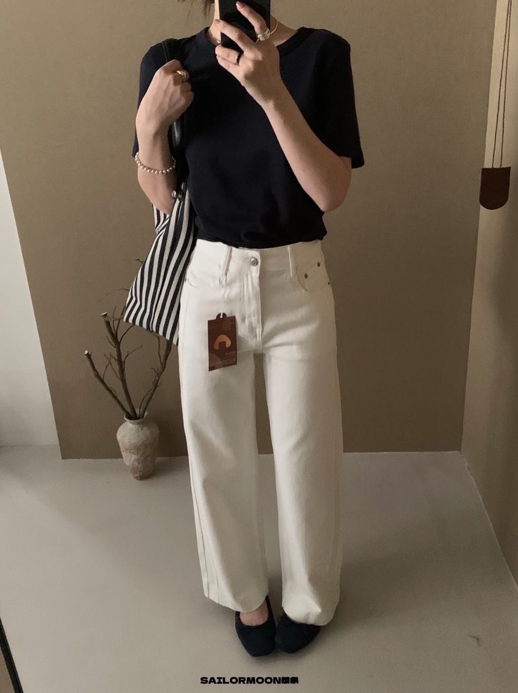 ccd1a6814eebb832067437a405442105