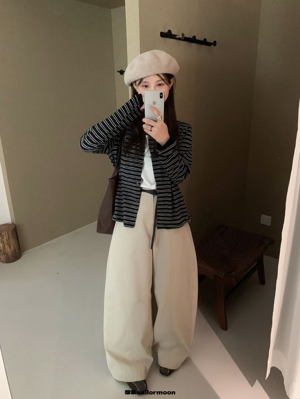 f725fc4e4f3933aa18dd4d17f57dbae7