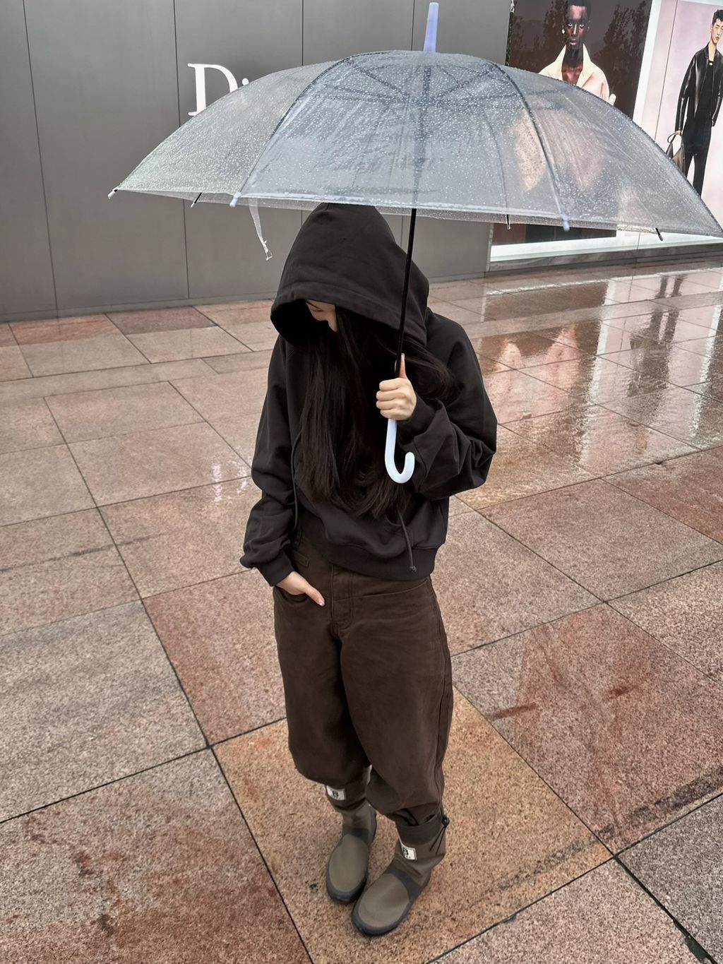 5724284717100eb578b74a21461a4eef