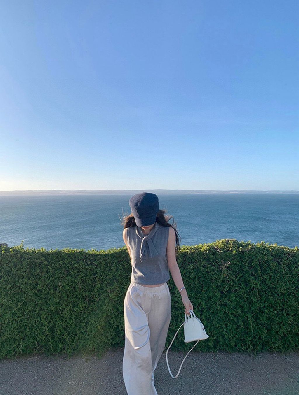 1833973ee0b140fc3ca590f4a2826c71