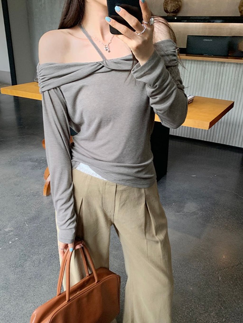 f289d64443bf334ad594131e42a68f81