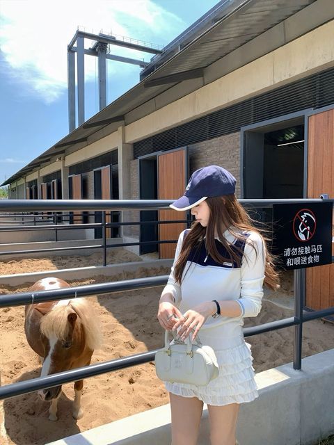 ee1a6d29ed71b9bdfd8f00e6ca46bc77