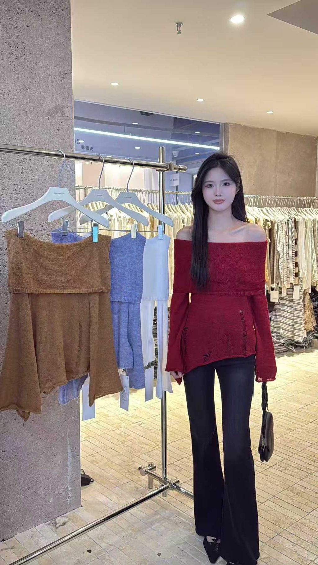 f883b7b1007e1d43b87f97382f03f32d