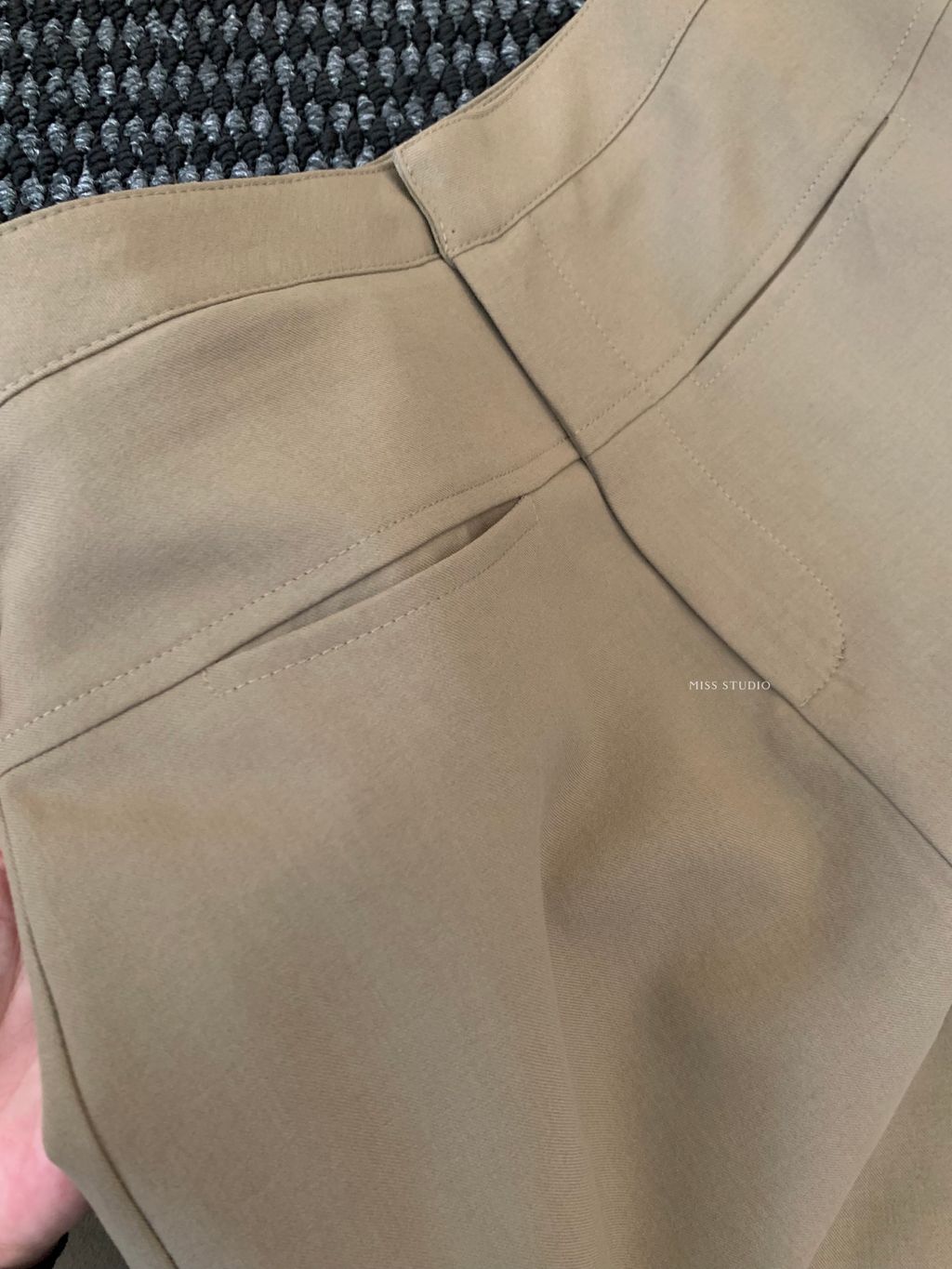 99271eda22e99ea05ff87ca139d46529