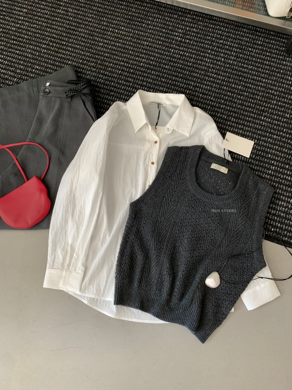 e83c916661fe60b43e78aade23951b6e