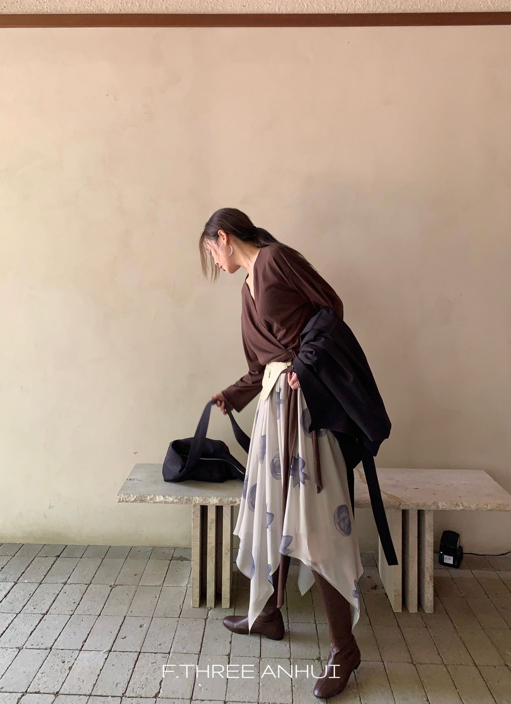 4ef86631df220848d7a37af7258657e9