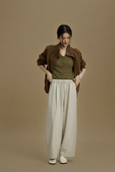 4421d2fb19bb193fec54fba818886d3c