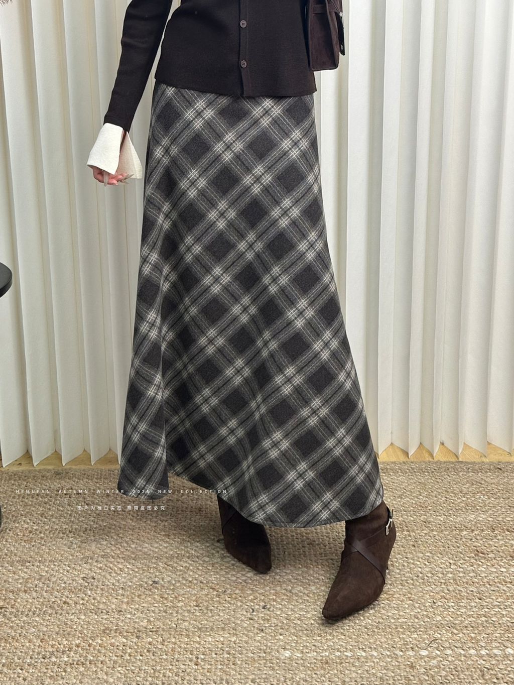 93665b8270976bcf6ad2fed1ea413676