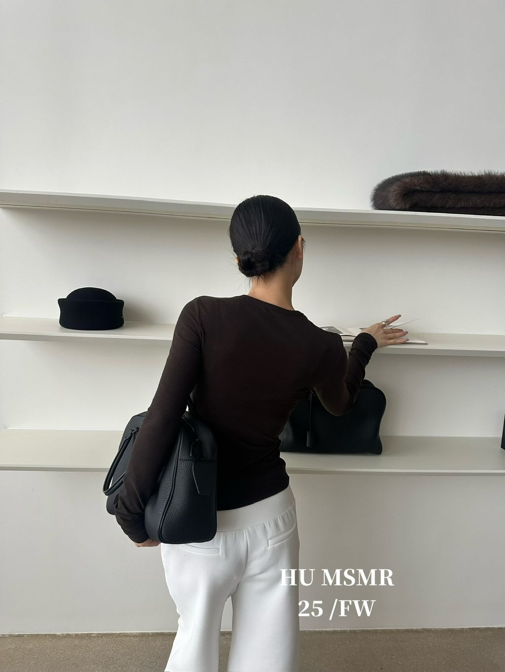 01932f6711d15b8b32373f586b9a683d