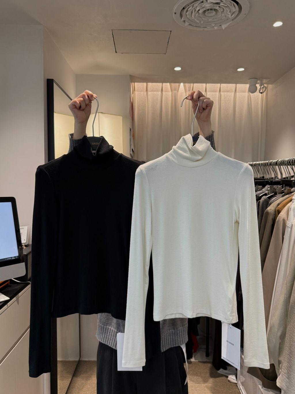 0b056a71d8e15bd5c76eb6d50ab6212a